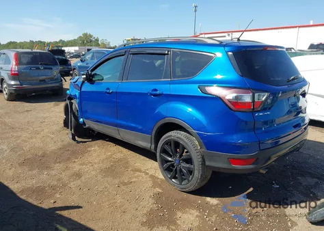 2017 Ford Escape Titanium из США, поврежденный, VIN 1FMCU9J93HUE14070